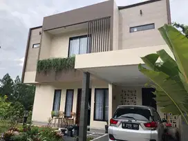 DIJUAL RUMAH MEWAH 2LT HOOK DEKET AEONMALL CASABLANCA SENTUL SSR152