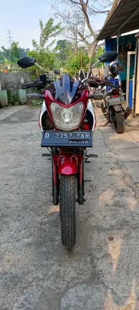 YAMAHA VIXION 2013