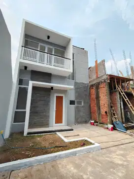 RUMAH 2 LANTAI READY STOCK PAMULANG TIMUR