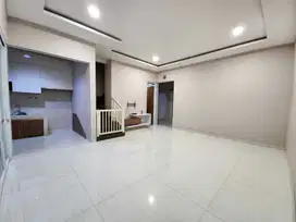 JUAL RUMAH BAGUS MINIMALIS SAYAP MOH TOHA