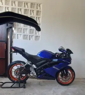 YAMAHA R15 V3 2017