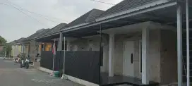 Disewakan Rumah Baru di Lingkungan Perumahan yg aman dan nyaman