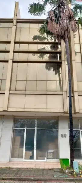 Ruko Golf Lake Residence Jakarta Barat
