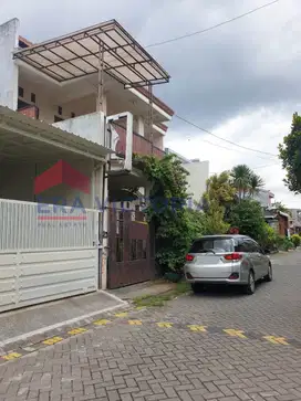 Rumah One Gate Sistem Akses Mudah Cocok untuk Usaha