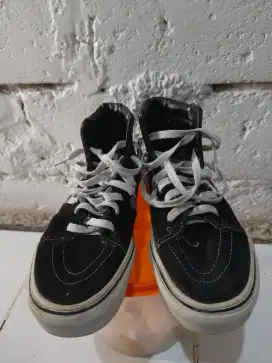Sepatu Vans sk8 hi