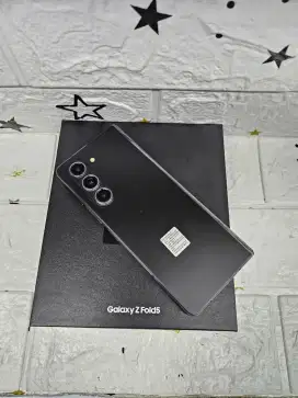 Samsung FOLD 5 12/512 second