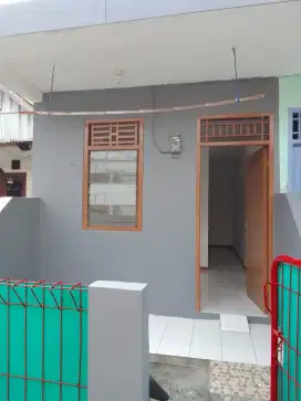 Rumah Dikontrakkan khusus keluarga bukan pedagang kaki lima