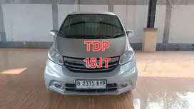 Honda Freed PSD Matic Tahun 2014 Kondisi Mulus Terawat Istimewa