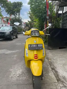 WTS .. Vespa Sprint I-get 150 Tahun 2021