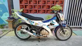 satria fu 150 cc th 2014 mesin standar bagus orisinil body lengkap