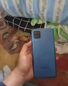 Samsung m12 4/64 nominus batangan