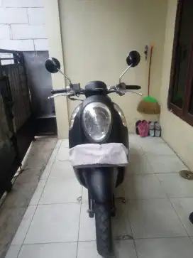 Scoopy Tahun 2016