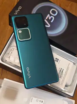 Vivo V30 8/256 bekas resmi