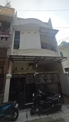 Dijual rumah mewah area pademangan
