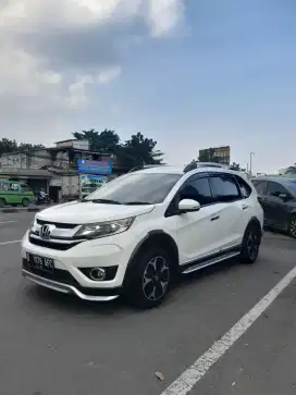 BRV PRESTIGE CVT 2016