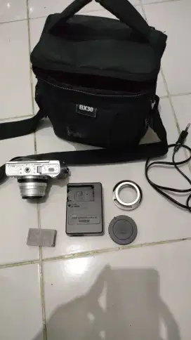 JUAL BU NIKON 1 J5 MULUS! MASI ADA DUS !!