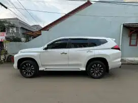 Pajero dakkar good condition