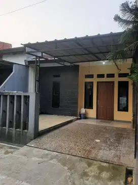Jual Cepat! Rumah Cantik di Taman Rahayu Regency 2, Dekat Tol Setu