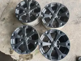 Velg Asli Bawaan Pajero R17 Pcd 6x139