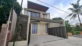 RUMAH 2 LANTAI, FULL FURNISHED DI MAGUWOHARJO, SLEMAN