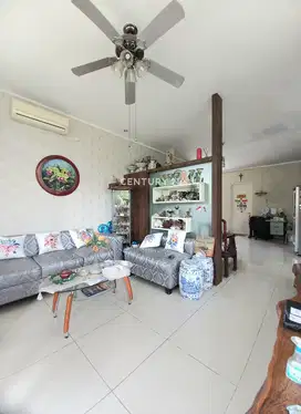 Rumah Rapih Siap Huni Ada Kolam Renang Di Bintaro Sektor 7  5042