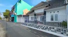 Rumah siap huni sangat strategis seturan area kampus UPN