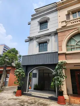 Ruko Siap Huni Di Kebayoran Baru  9018
