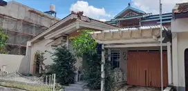 Rumah 2 lantai banteng jln kaliurang KM 8 strategis sekali