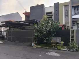 Rumah Besar Full Furnished Lingkungan Aman di Taman Kopo Indah 3