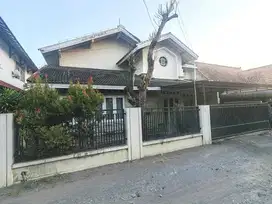 Rumah 2 lantai sangat strategis jarang ada jln kaliurang KM 6