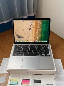MacBook Air M1 8/256 Blibli Garansi ON Banyak Bonus