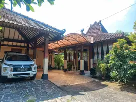 RUMAH BESAR TANAH LUAS DEKAT STADION SULTAN AGUNG BANTUL