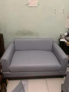 Ganti cover sofa minimalis