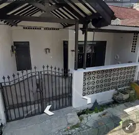 Dijual Rumah Pemilik Butuh uang Lokasi Perumahan Semolowaru