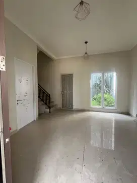 Dijual Rumah 120m2 Dekat Dengan Sammarecon Bekasi