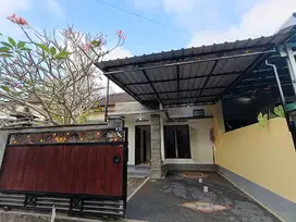 Rumah Full Furniture baru renovasi disewakan, Jimbaran area