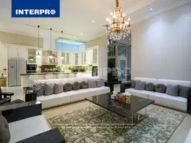 Rumah Mewah Taman Permata Buana Full Furnished Ada 2 Taman - 250m2