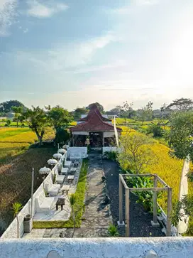 Dijual Bangunan Resto Cakruk Semilir Karang Mojo Sleman Yogyakarta