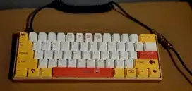 Keyboard Mechanical VX-5 Pro Alumunium Case Gold.