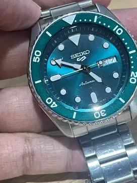dijual SEIKO 5 SPORT GREEN DIAL AUTOMATIC FULL ORI WITH BOX