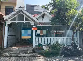 Dijual Rumah Dekat ITS Lokasi Perum. Bumi Marina Emas Keputih Surabaya