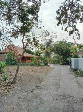 Tanah nyaman dan asri jalan kaliurang KM 12 xoxok hunian