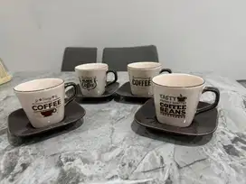 Appetite 4 set. Cangkir kopi