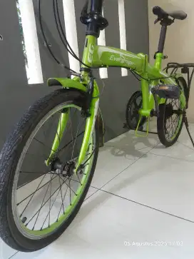 SEPEDA LIPAT UKURAN 20 INCHI