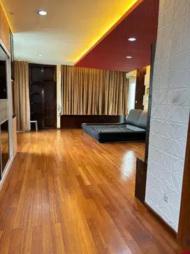 Dijual Cepat Rumah Hook 4 Lantai Full Furnish Di Spring Hill Kemayoran