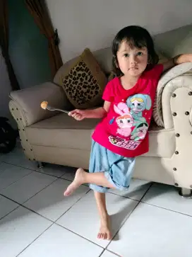 Di Jual Sofa warna Cream