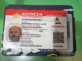 Supir pribadi atau kantor