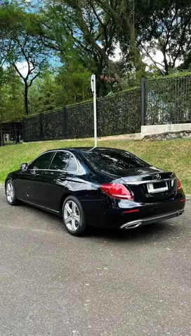 Mercedes Benz E250 AVG 2017