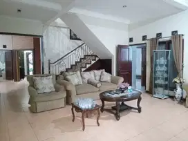 Rumah 2 Lantai Lokasi Premium Kawasan Turangga Buahbatu