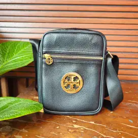 TORY BURCH TAS SELEMPANG PRIA